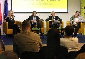 Некажњивост злочина над новинарима у Србији готово стопроцента Некажњивост злочина над новинарима у Србији готово стопроцента